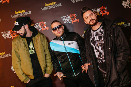 Teodora, Relja, Vojke i Đans u Beton hali