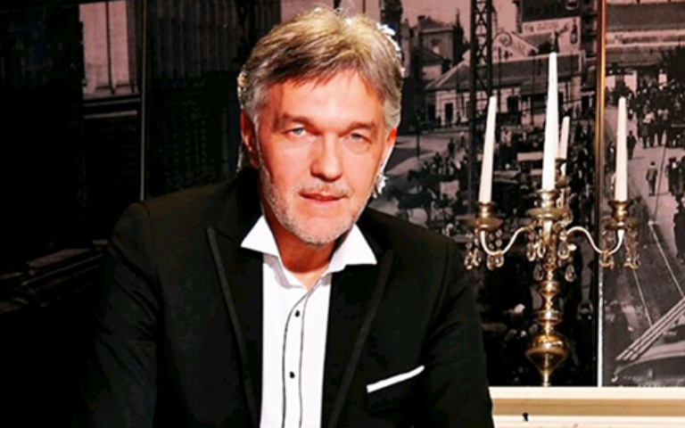 Mikan Kozomara – Pop zvezda, autor, voditelj